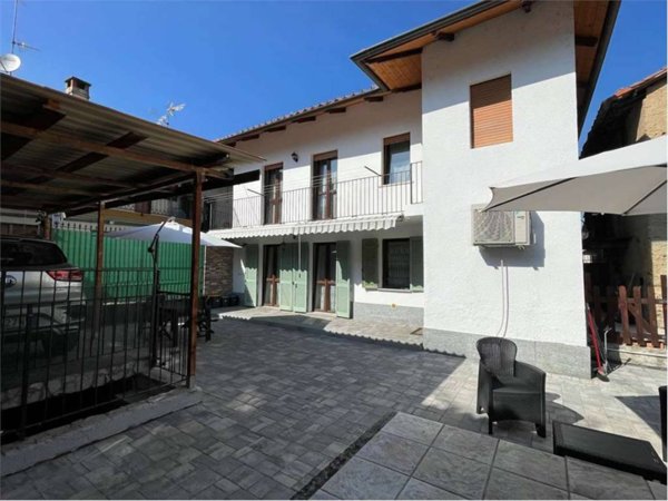 casa indipendente in vendita a Cumiana