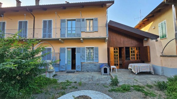 casa indipendente in vendita a Cumiana