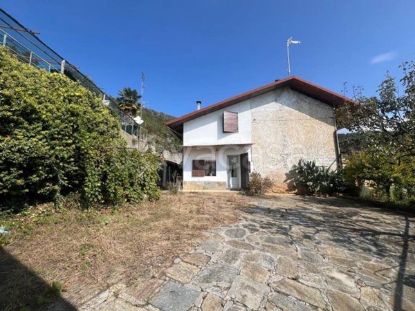casa indipendente in vendita a Cumiana