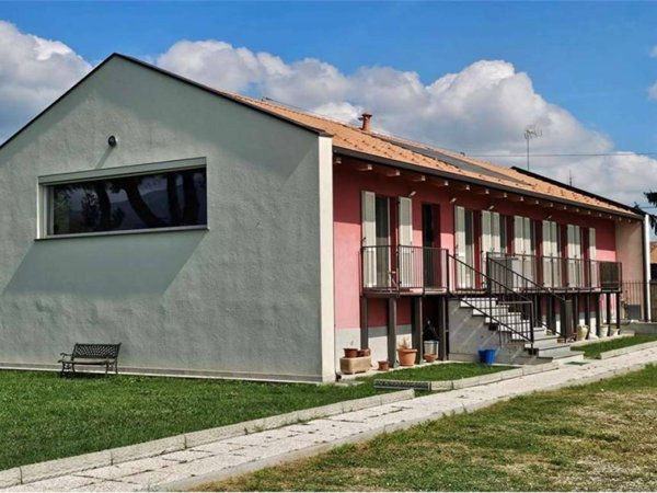 casa indipendente in vendita a Cumiana