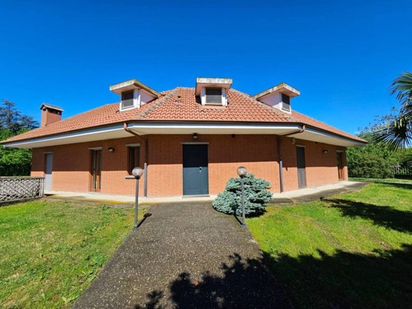 casa indipendente in vendita a Cumiana