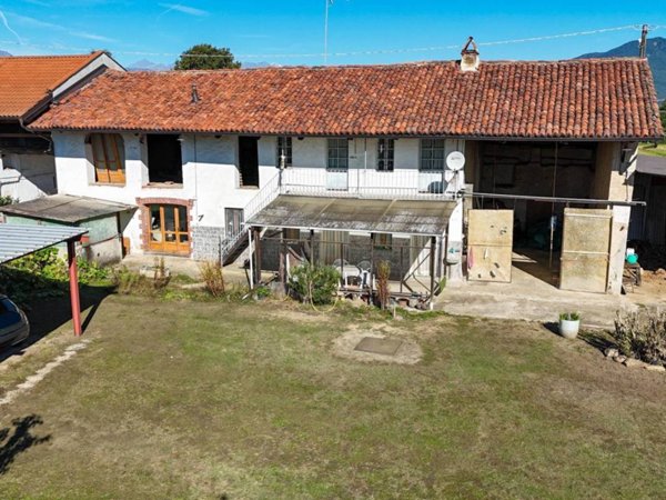 casa indipendente in vendita a Cumiana