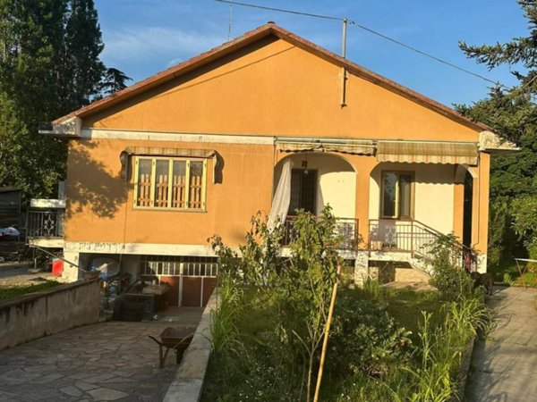 casa indipendente in vendita a Cumiana