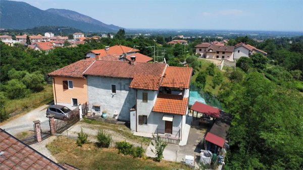 casa indipendente in vendita a Cumiana