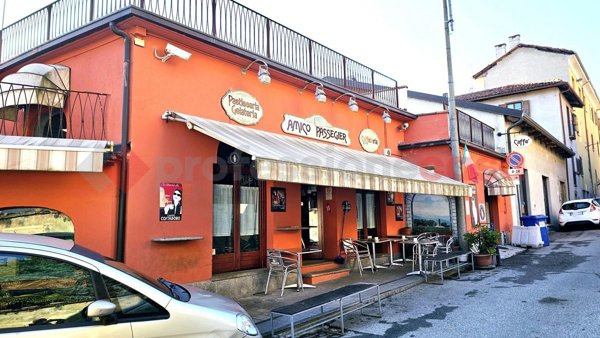 negozio in vendita a Cumiana