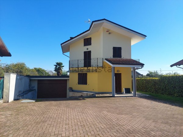 casa indipendente in vendita a Cumiana