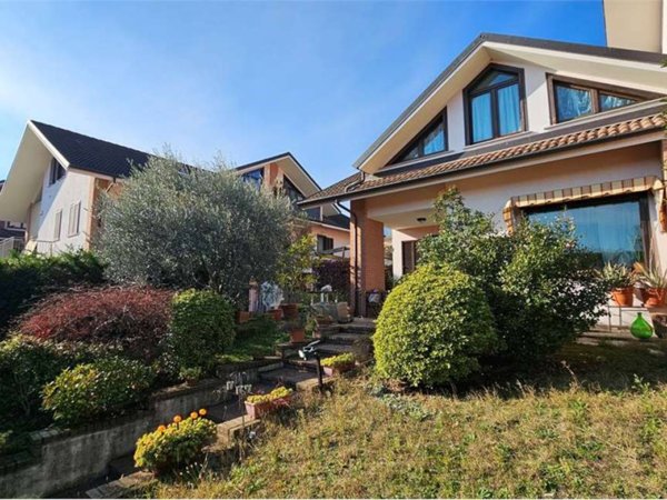 casa indipendente in vendita a Cumiana