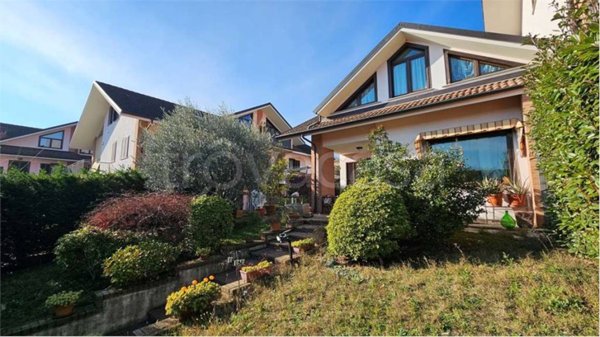 casa indipendente in vendita a Cumiana