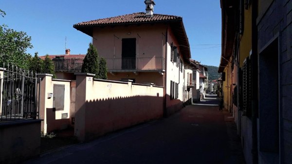 casa indipendente in vendita a Cumiana