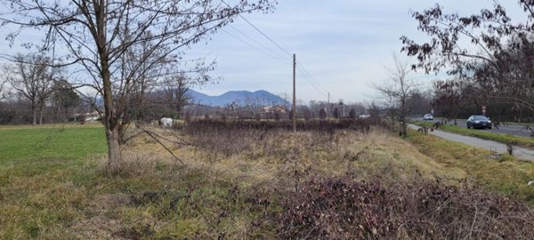 terreno agricolo in vendita a Cumiana
