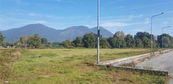 terreno edificabile in vendita a Cumiana