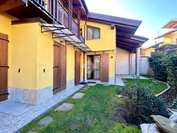casa indipendente in vendita a Cumiana
