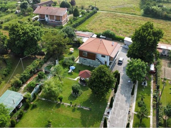 casa indipendente in vendita a Cumiana