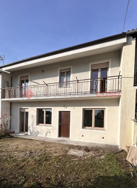 casa indipendente in vendita a Cumiana