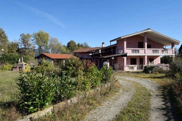 casa indipendente in vendita a Cumiana