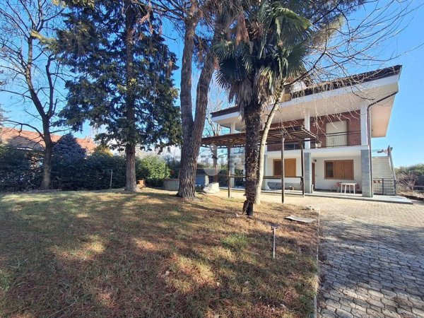 casa indipendente in vendita a Cumiana