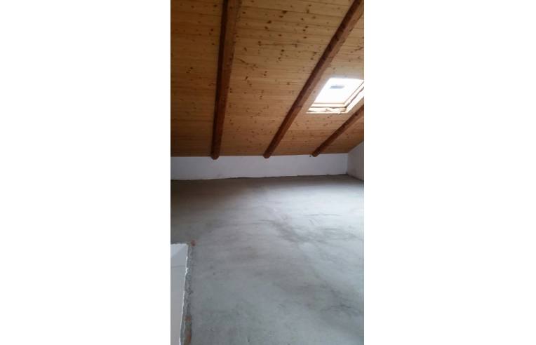 casa indipendente in vendita a Cumiana