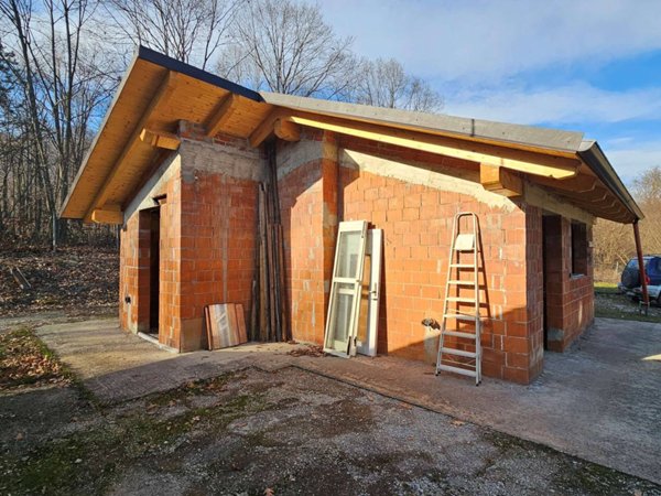 casa indipendente in vendita a Cumiana