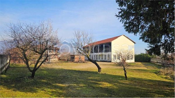 casa indipendente in vendita a Cumiana