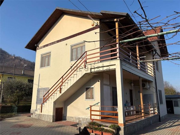 casa indipendente in vendita a Cumiana