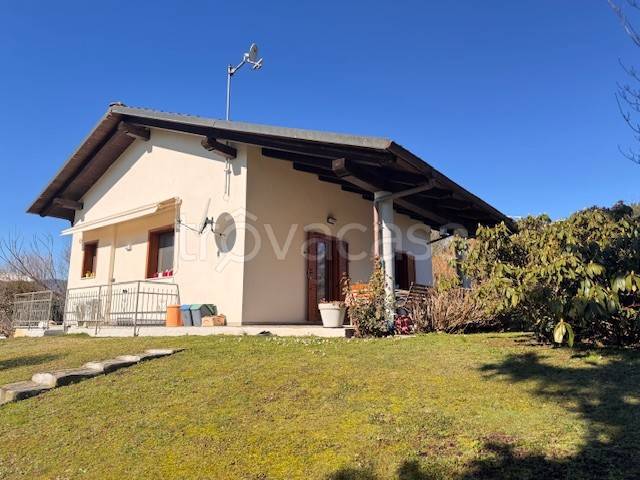 casa indipendente in vendita a Cumiana