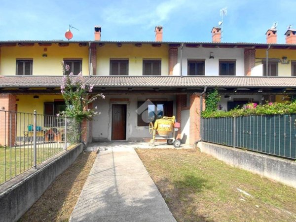 casa indipendente in vendita a Cumiana