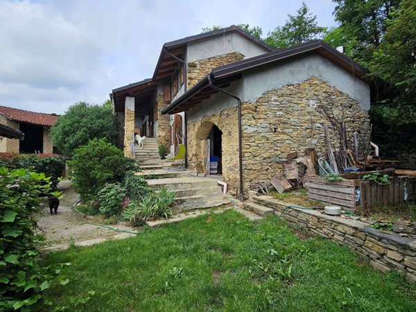 casa indipendente in vendita a Cumiana