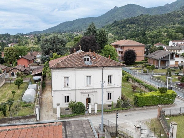 casa indipendente in vendita a Cumiana