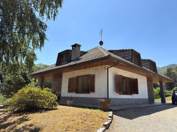 casa indipendente in vendita a Cumiana
