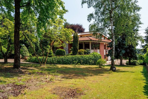 casa indipendente in vendita a Cumiana