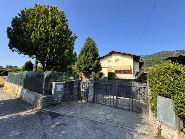 casa indipendente in vendita a Cumiana