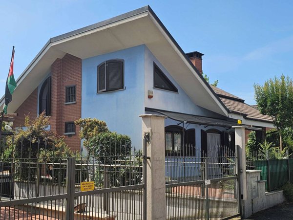 casa indipendente in vendita a Cumiana