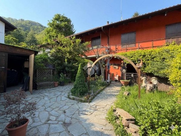casa indipendente in vendita a Cumiana