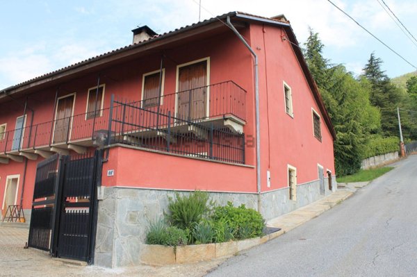 casale in vendita a Cumiana