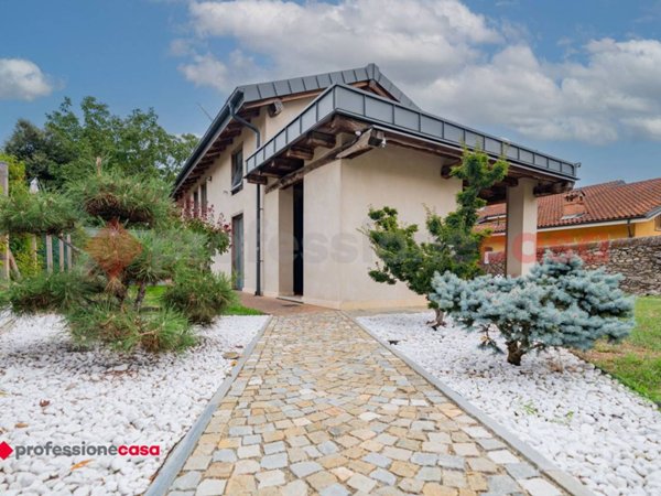 casa indipendente in vendita a Cumiana