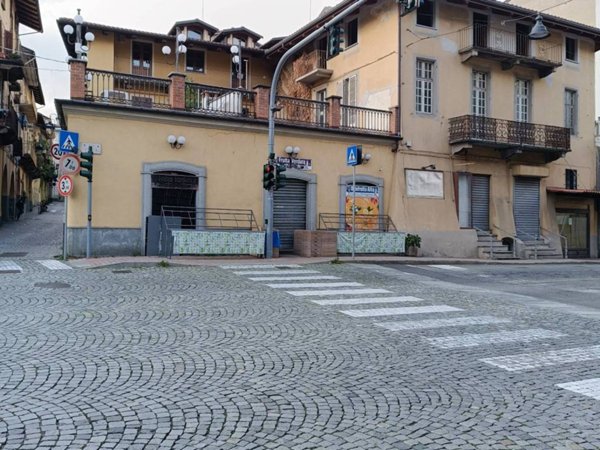 intera palazzina in vendita a Cuorgnè