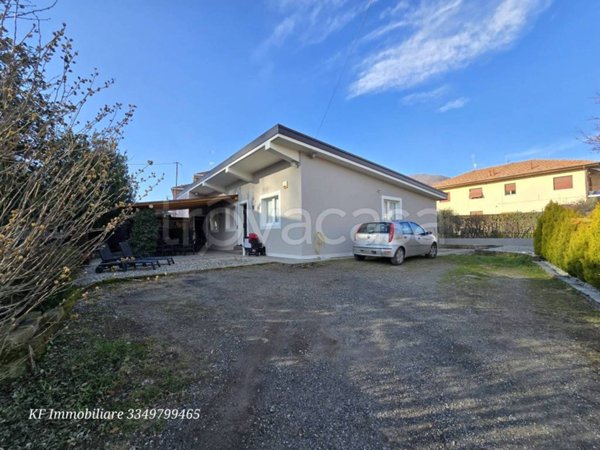 casa indipendente in vendita a Cuorgnè