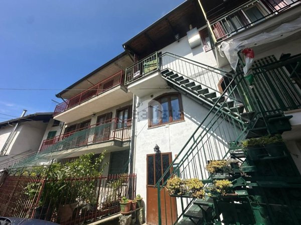 appartamento in vendita a Cuorgnè in zona Priacco