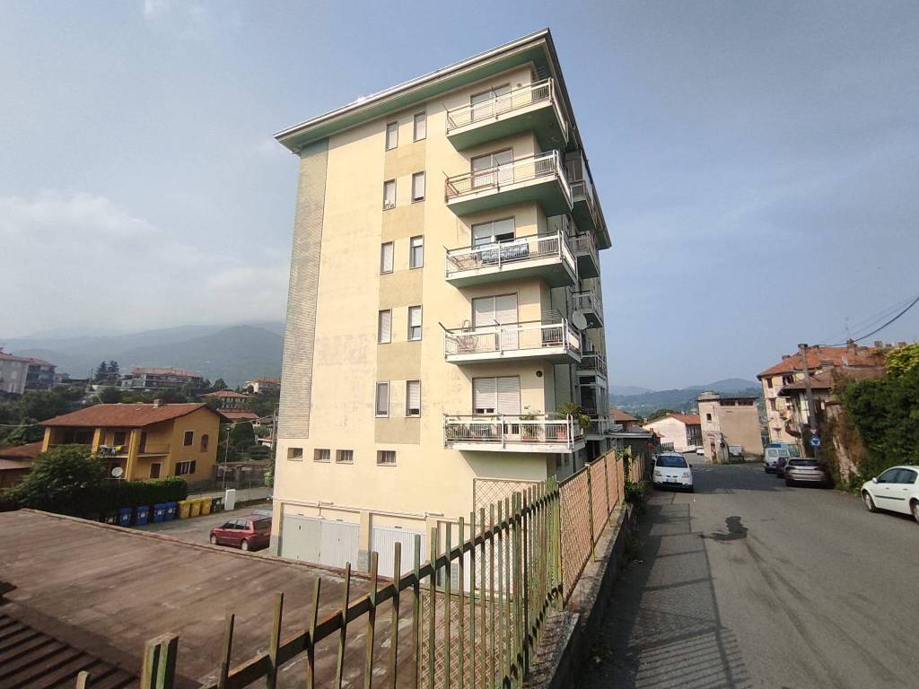 appartamento in vendita a Cuorgnè