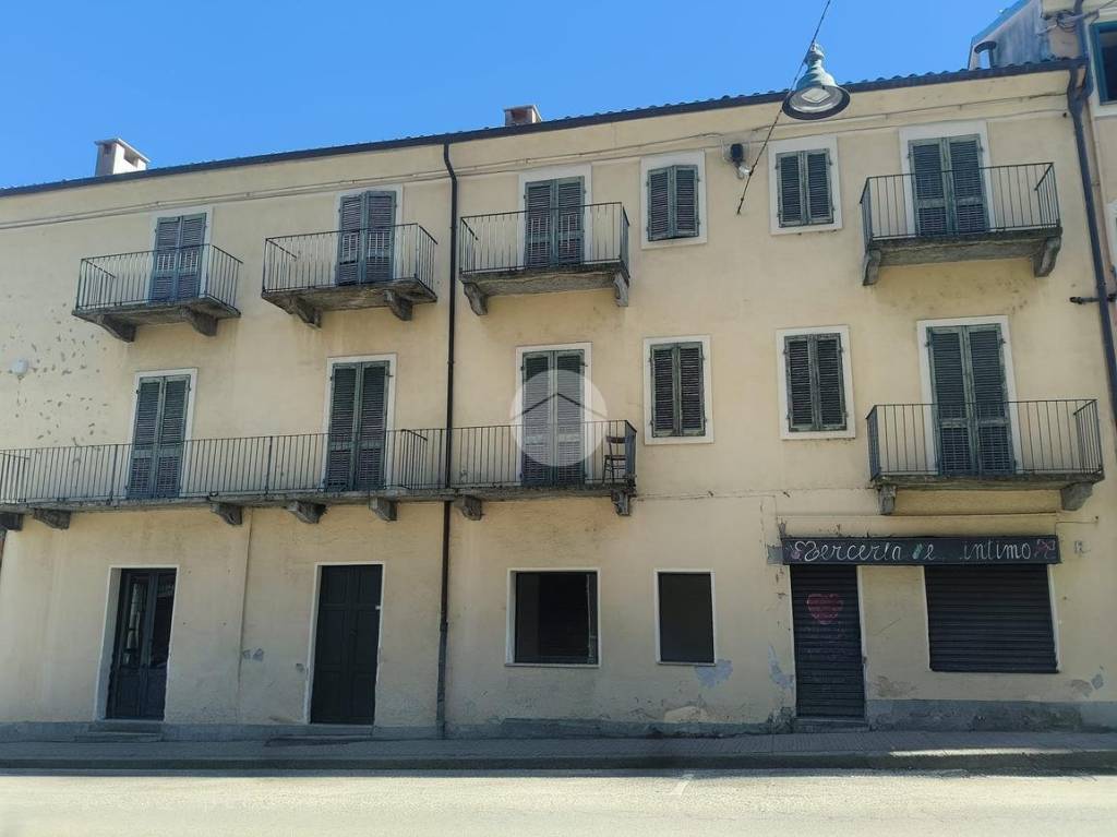 appartamento in vendita a Cuorgnè