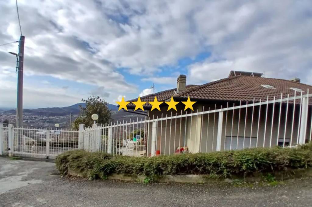 casa indipendente in vendita a Cuorgnè
