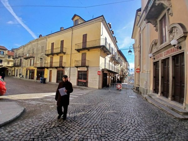 intera palazzina in vendita a Cuorgnè