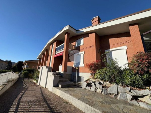 appartamento in vendita a Cuorgnè in zona Salto