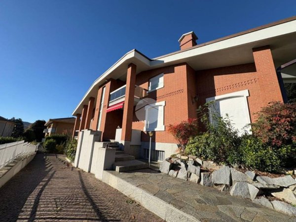 appartamento in vendita a Cuorgnè in zona Salto