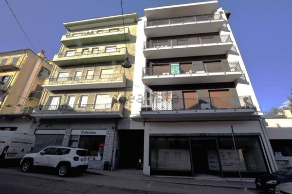 locale commerciale in vendita a Cuorgnè