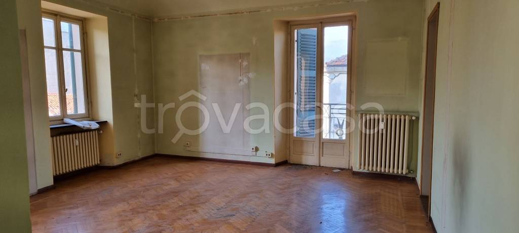 appartamento in vendita a Cuorgnè