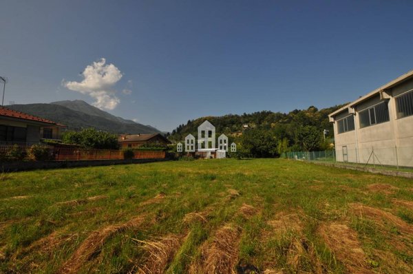 casa indipendente in vendita a Cuorgnè in zona Priacco