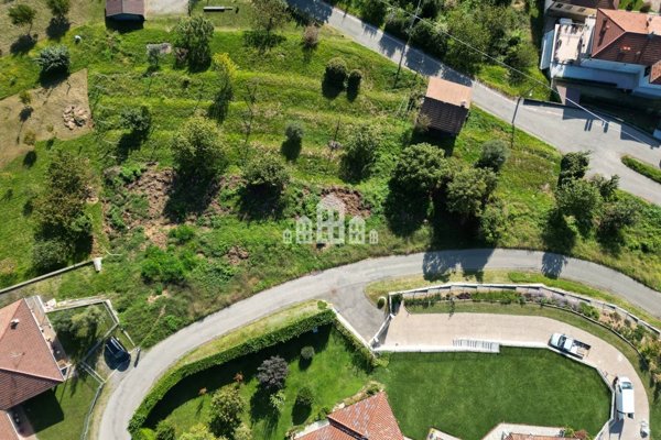 casa indipendente in vendita a Cuorgnè in zona San Bernardo