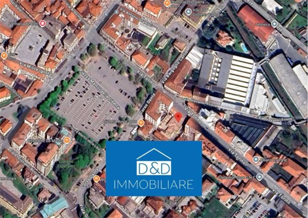 negozio in vendita a Cuorgnè