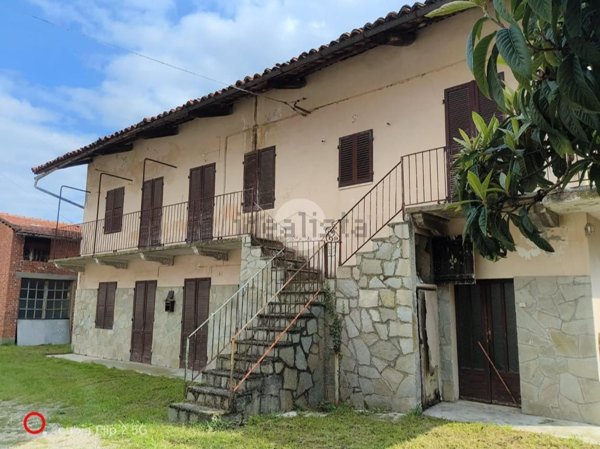 casa indipendente in vendita a Cuorgnè in zona Salto